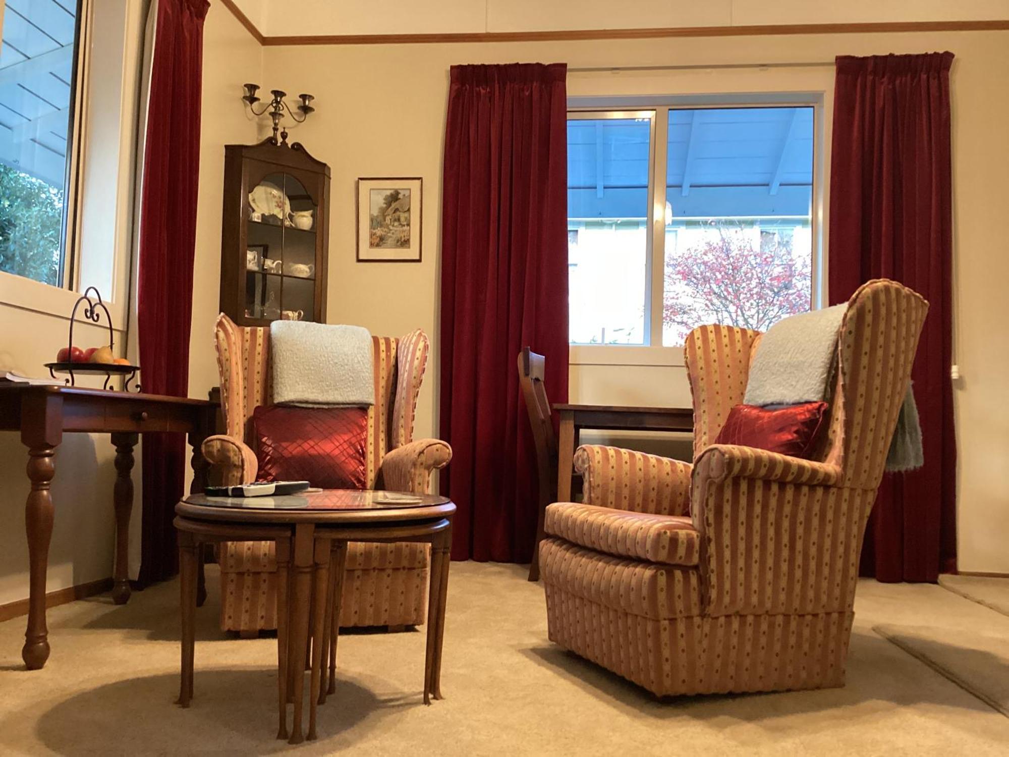The Old School House Bed And Breakfast Грейтаун Екстериор снимка